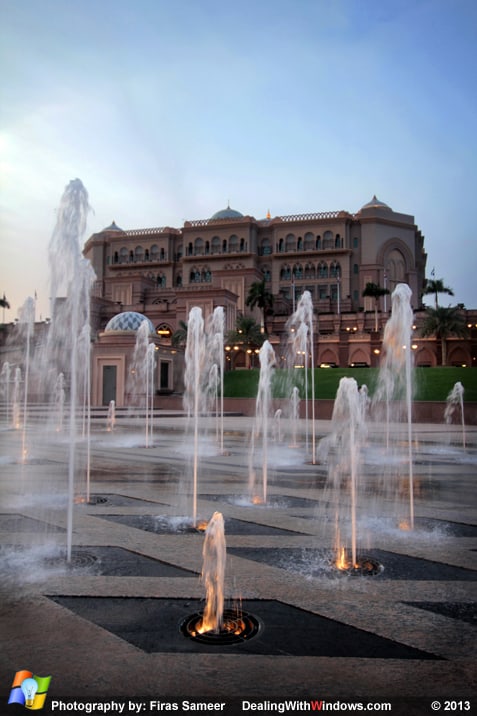 Emirates Palace hotel - front fountains